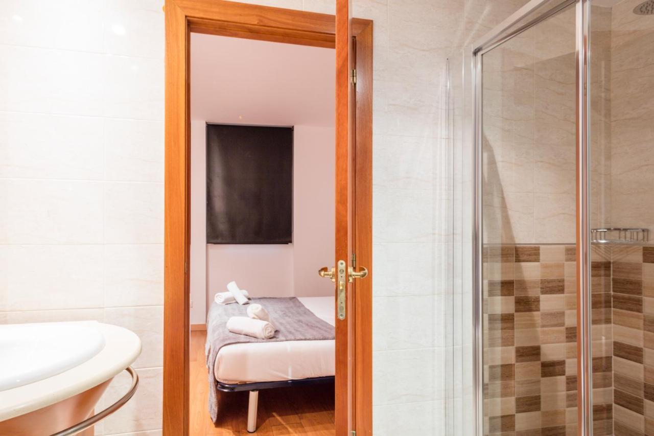 Habitat Apartments Carders Barcelona Eksteriør billede
