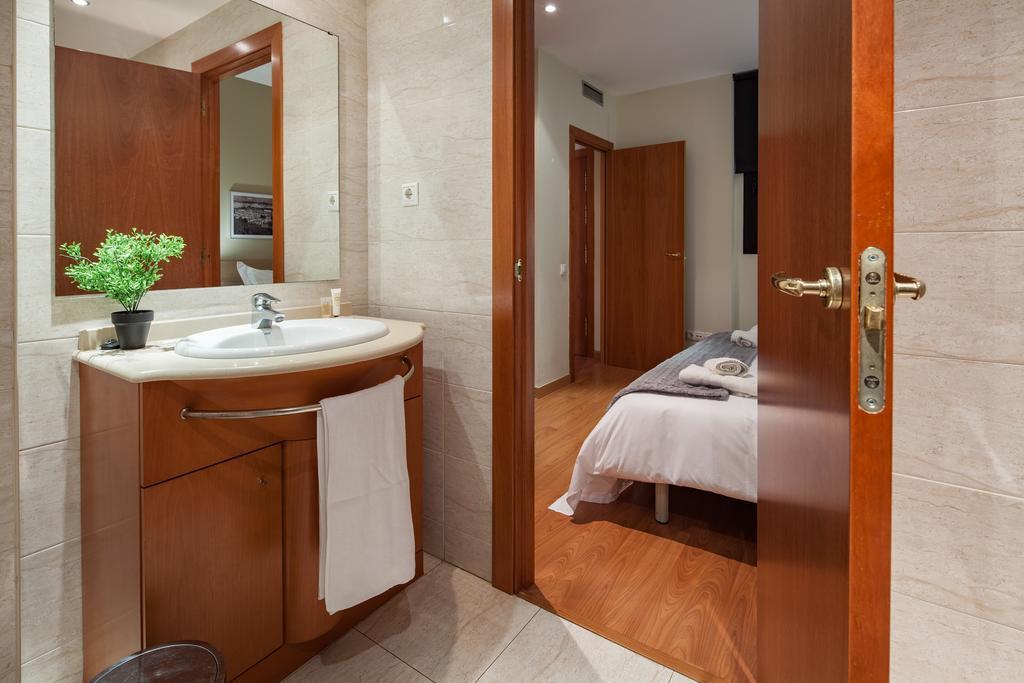 Habitat Apartments Carders Barcelona Værelse billede